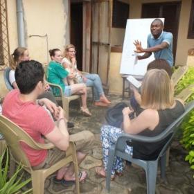 Volunteers receive a language lesson as an add on to their project