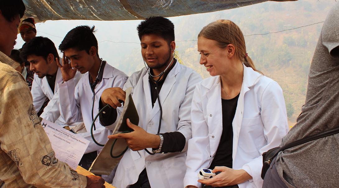 On an ethical volunteering opportunity abroad, Medicine interns assist at a medical outreach in Nepal