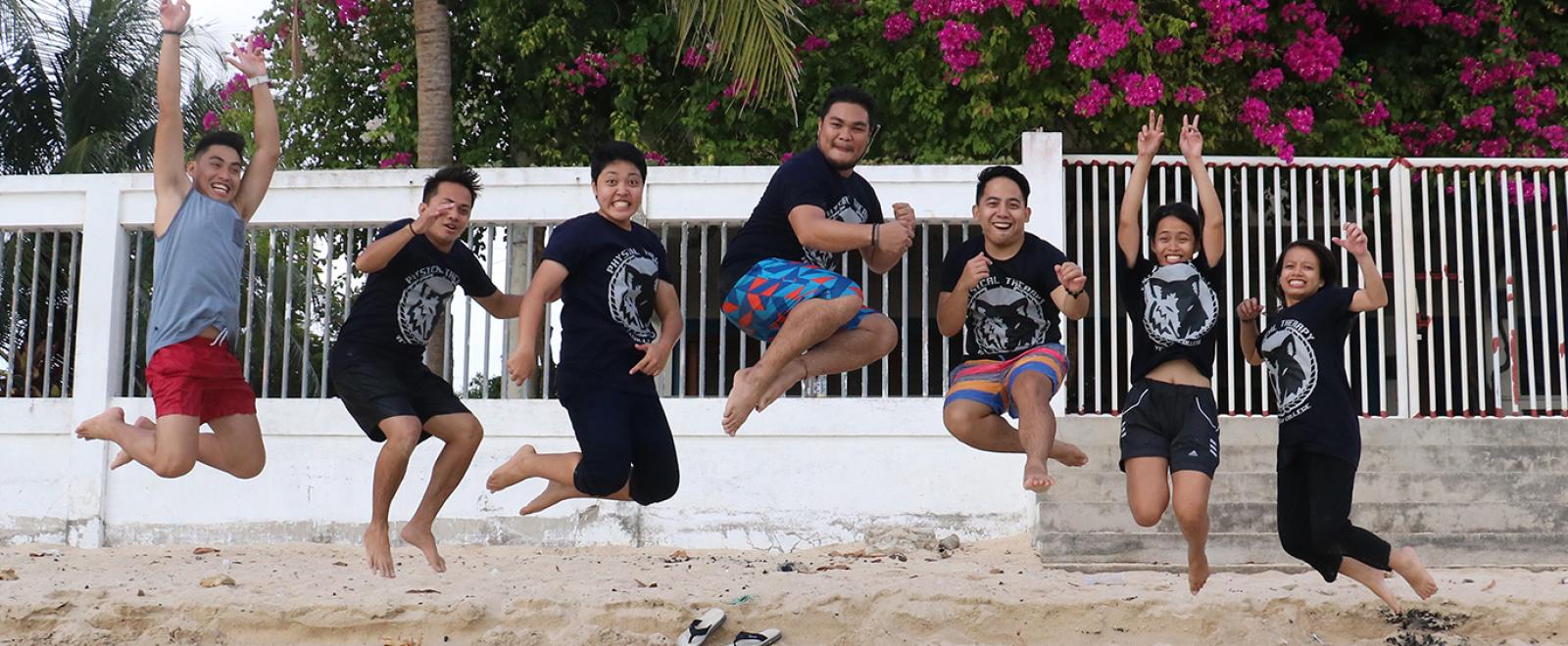  Hassle-free volunteering and interning abroad